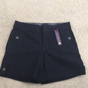 Gloria Vanderbilt jean shorts 👖